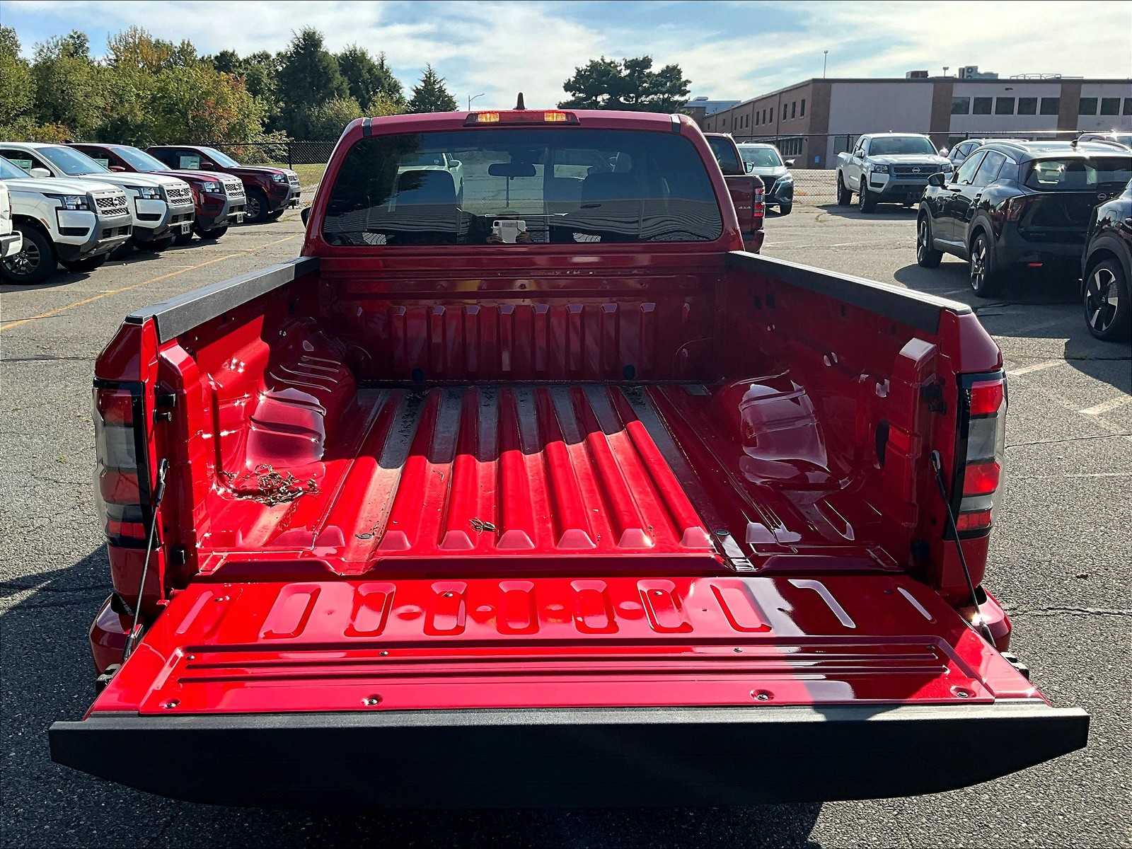 2025 Nissan Frontier SV photo 23