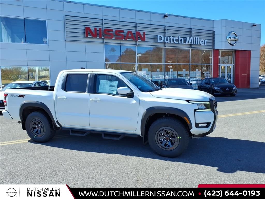 2026 Nissan Frontier PRO-4X's photo