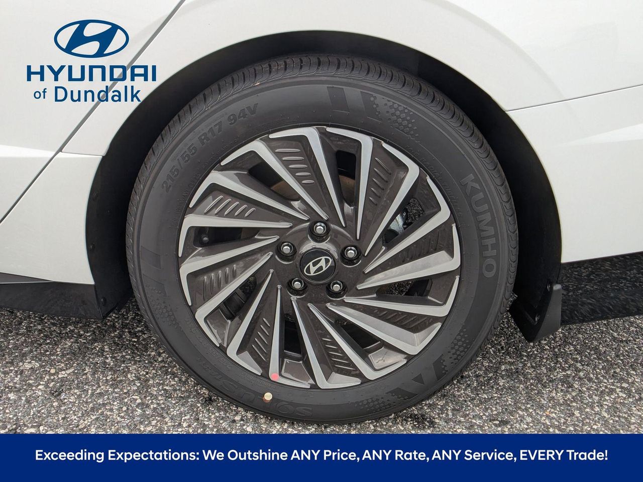 2026 Hyundai Sonata Hybrid Limited photo 2