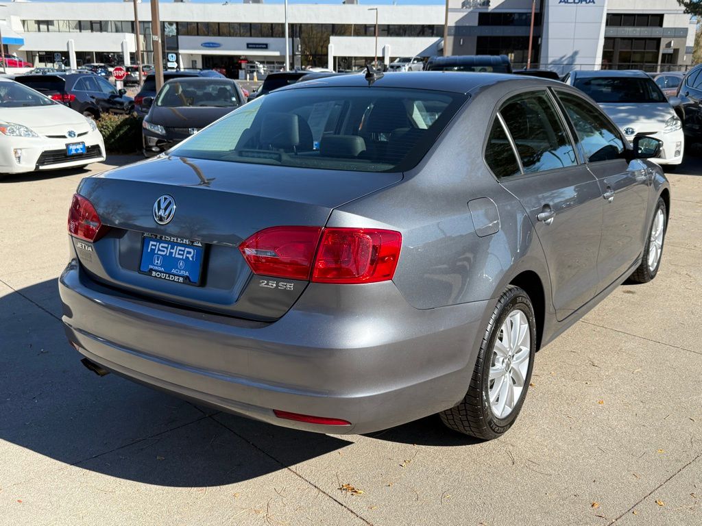 2012 Volkswagen Jetta 2.5L SE photo 4