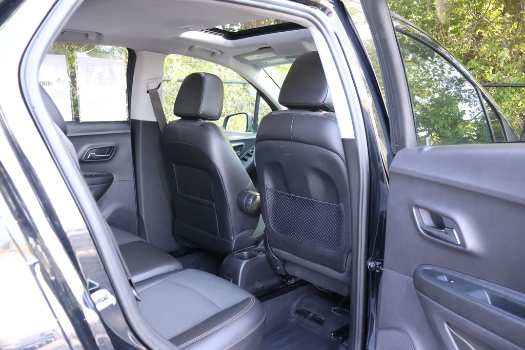 2020 Chevrolet Trax LT photo 39