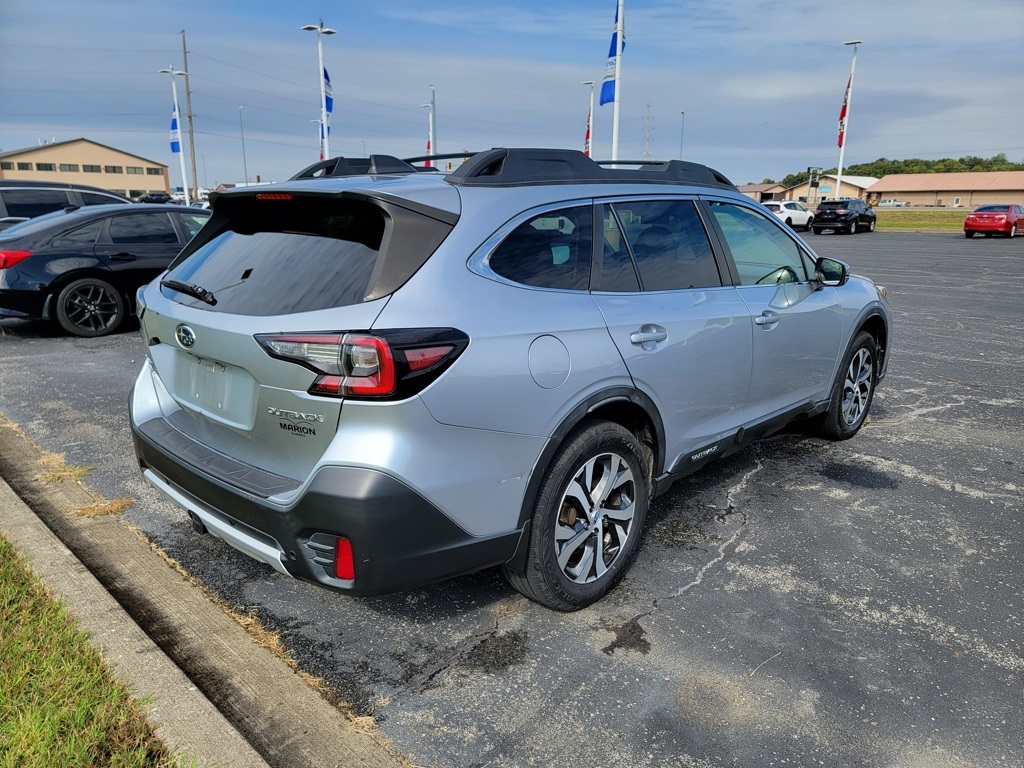 2020 Subaru Outback Limited photo 2
