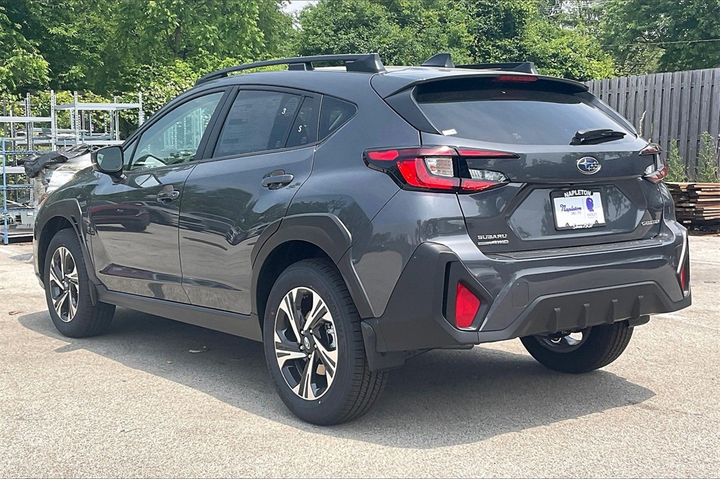 2025 Subaru Crosstrek Premium photo 2