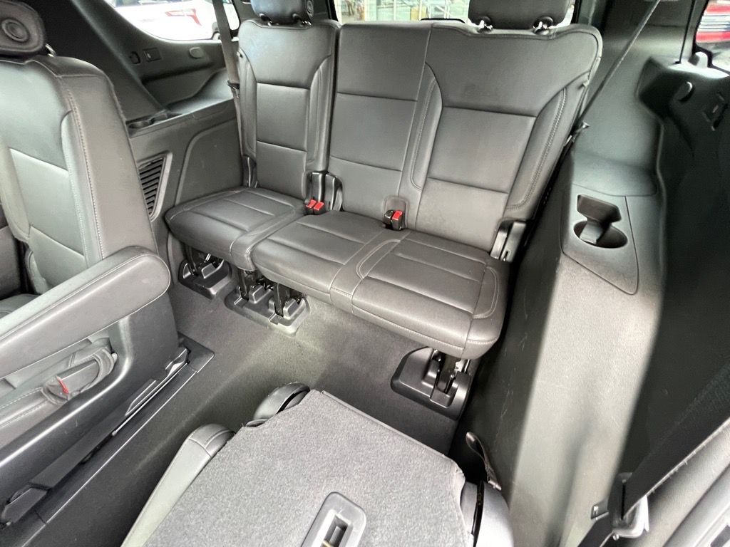 2023 Chevrolet Tahoe LT photo 24