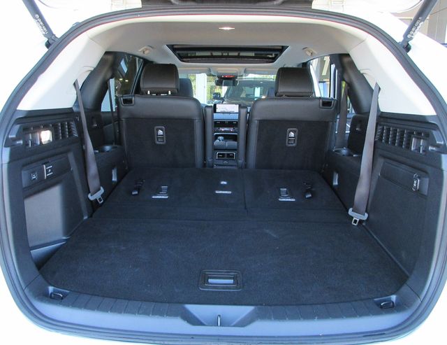 2024 Mazda CX-90 Premium photo 17