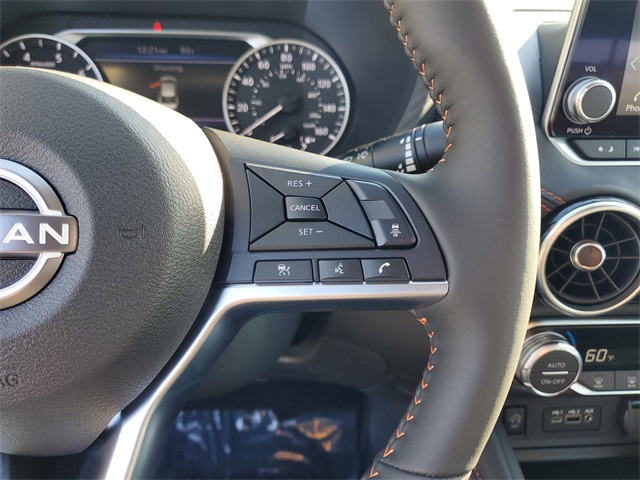 2025 Nissan Sentra SR photo 11