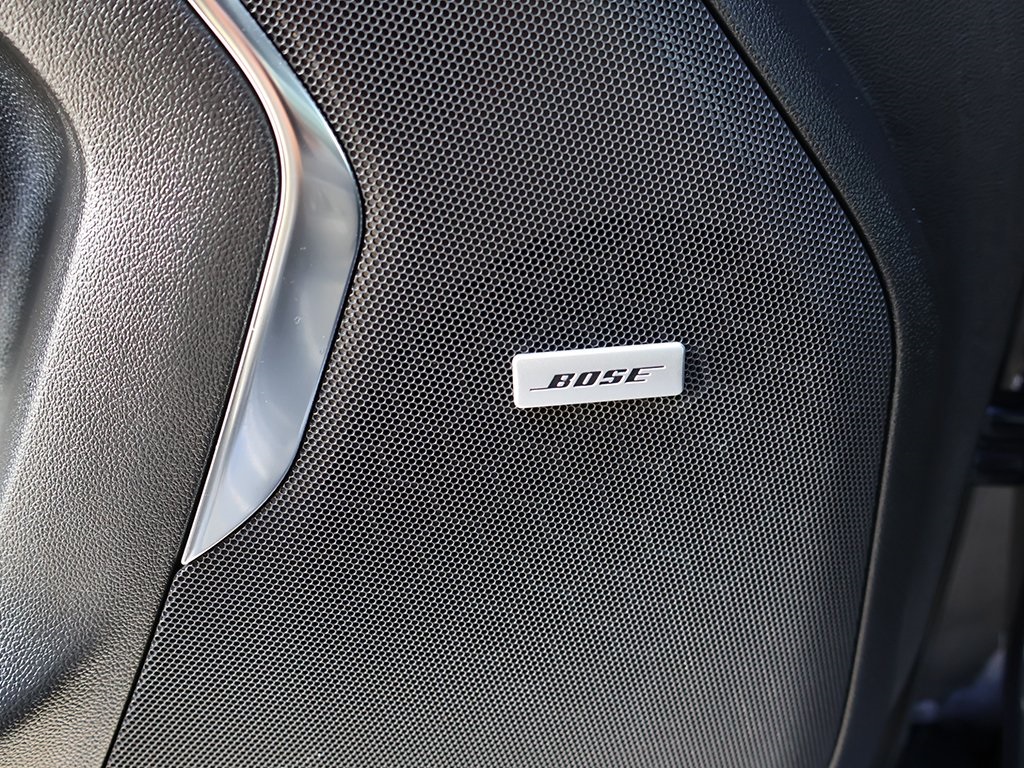 2023 Chevrolet Suburban Z71 photo 43