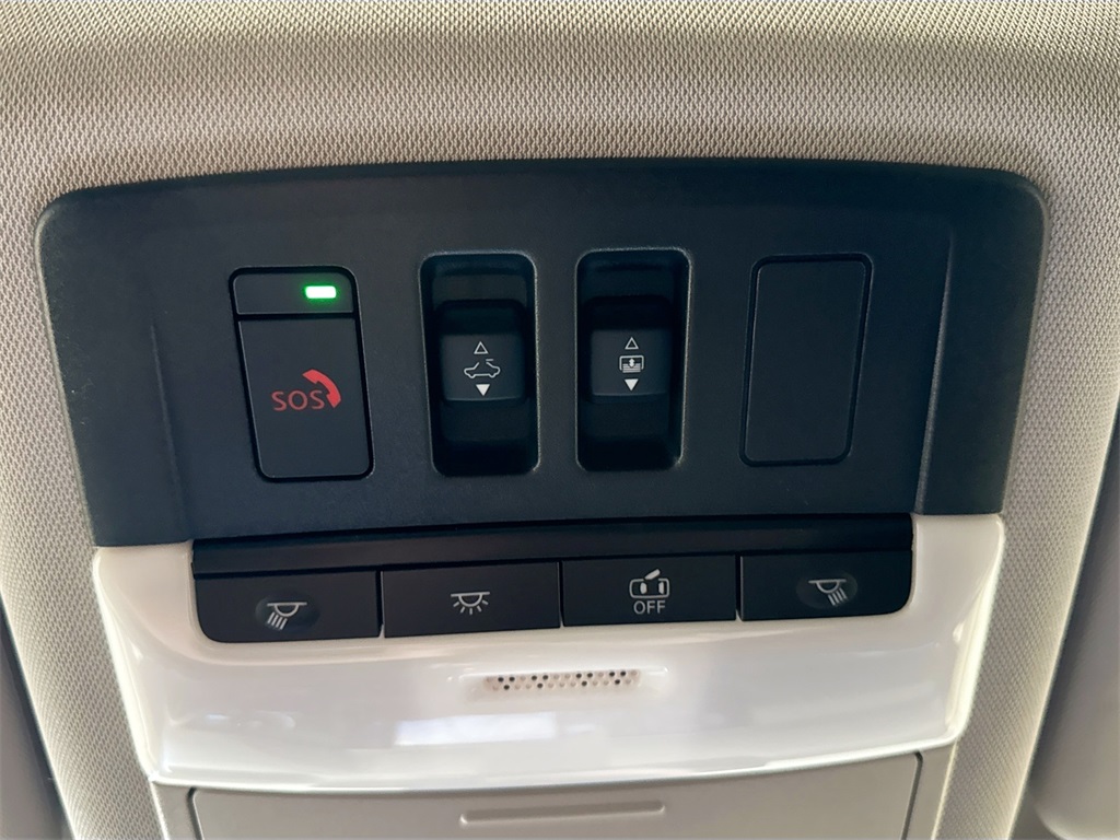 2026 Nissan Rogue Platinum photo 35