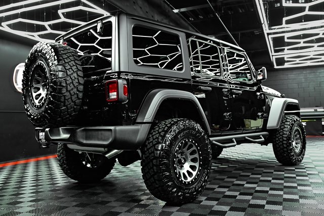 2025 Jeep Wrangler Sport S photo 7