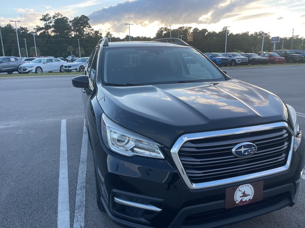 2021 Subaru Ascent Premium photo 2