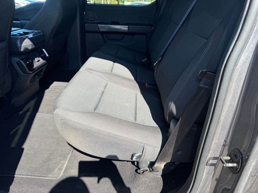 2022 Ford F-150 XLT photo 15