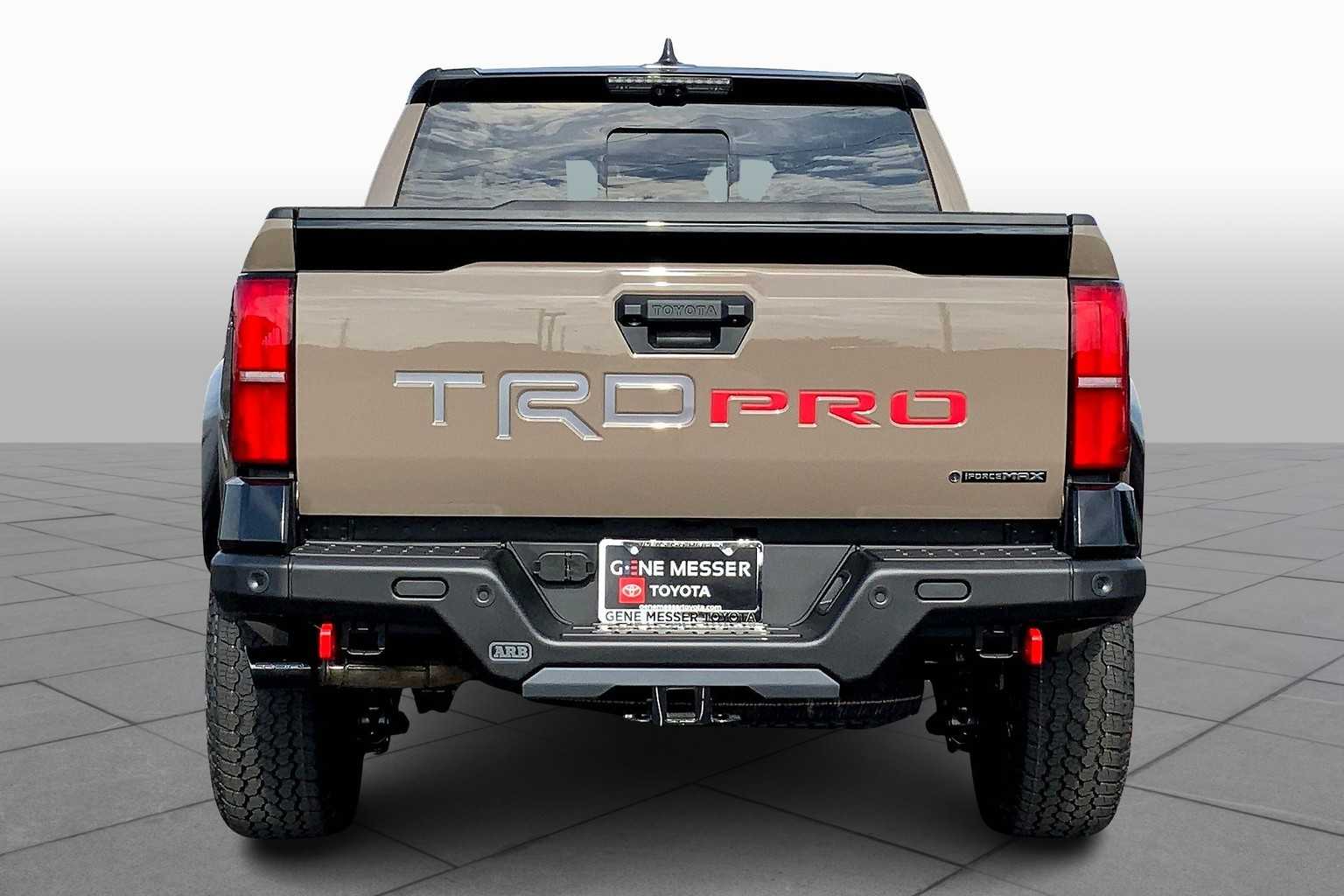2025 Toyota Tacoma TRD Pro 4x4 Double Cab photo 4