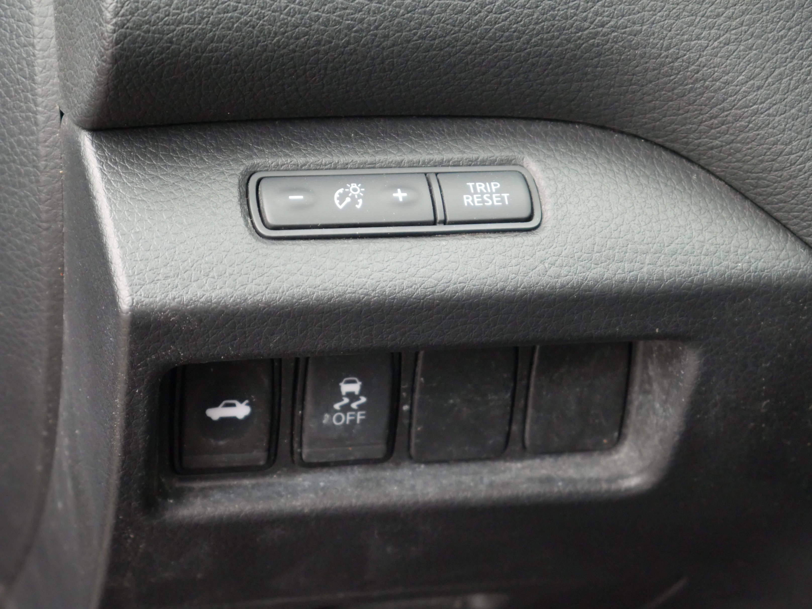 2018 Nissan Altima 2.5 SV photo 2