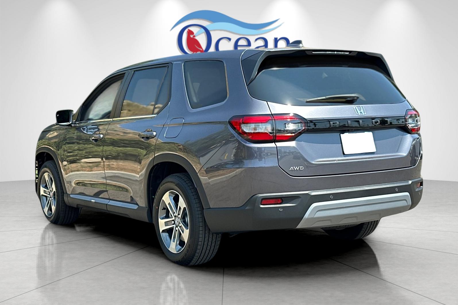 2025 Honda Pilot EX-L photo 3