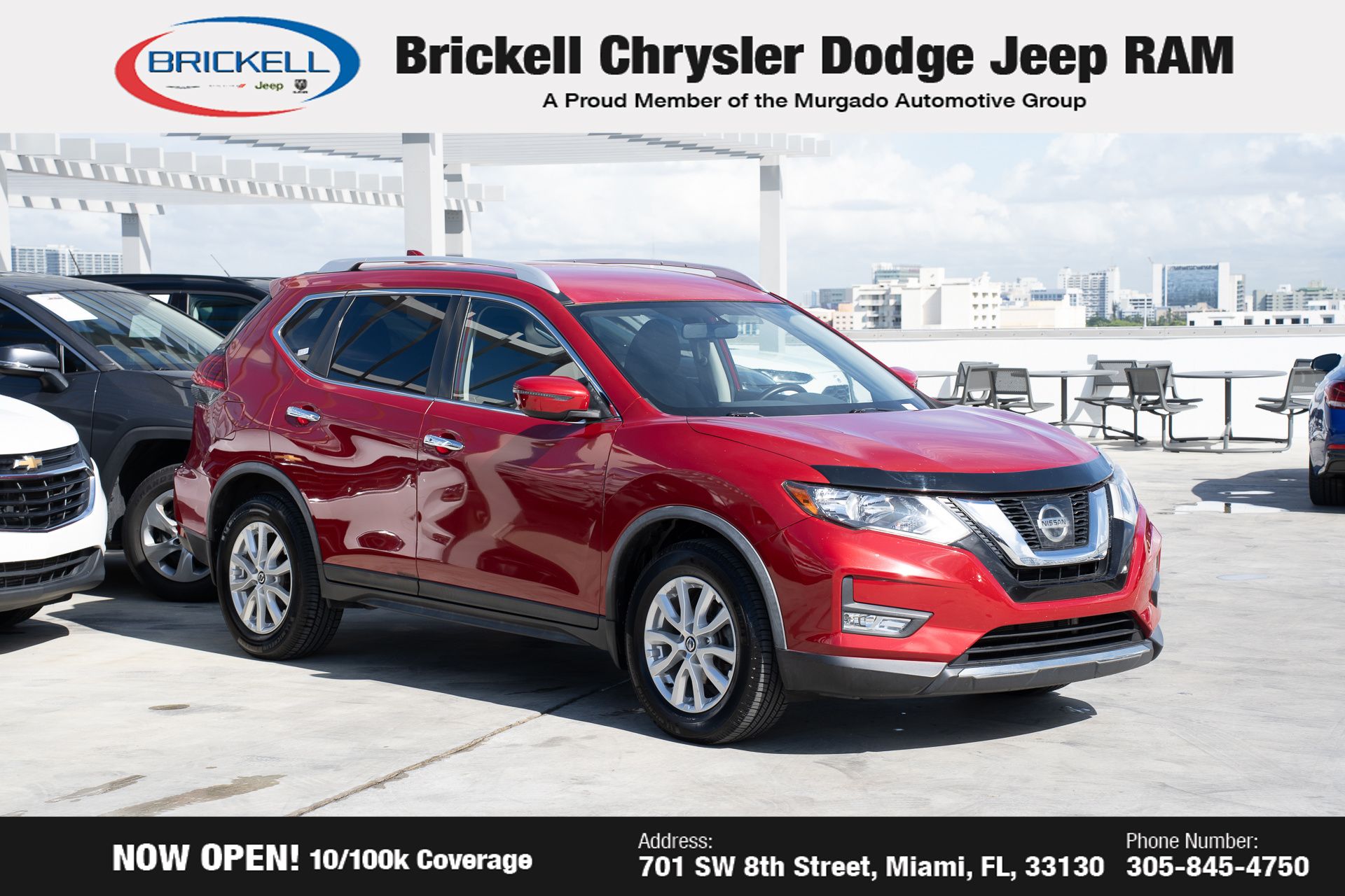 2017 Nissan Rogue SV photo 3