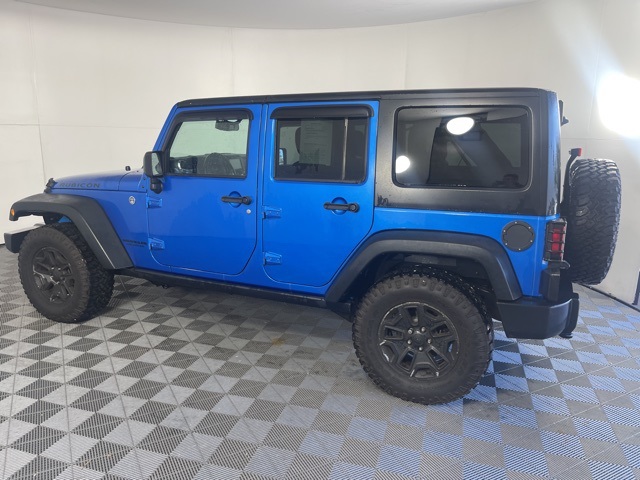 2015 Jeep Wrangler Unlimited Rubicon photo 16