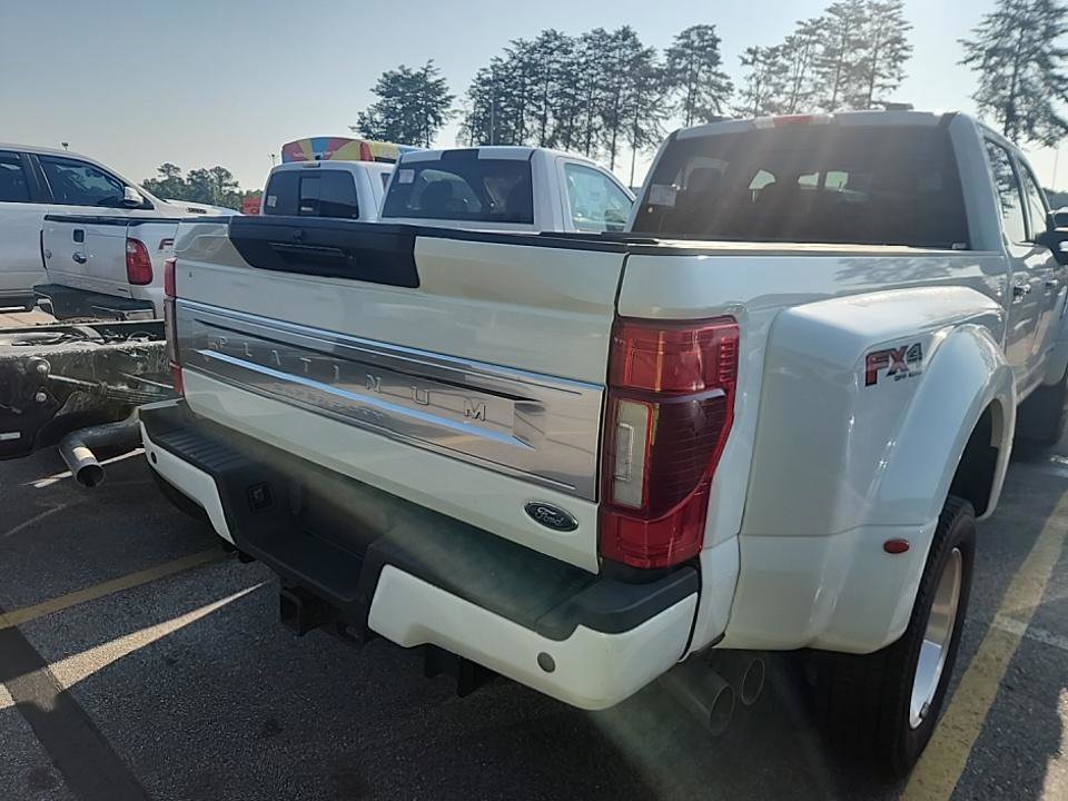 2022 Ford F-450 Platinum photo 3