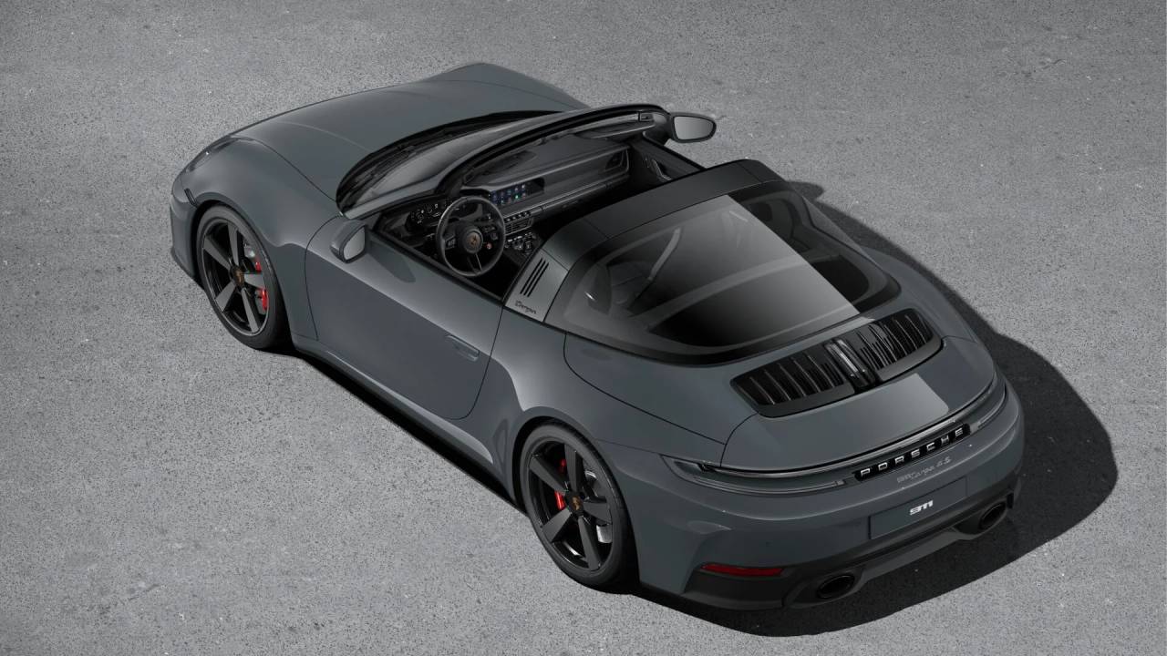 2026 Porsche 911 Targa 4S photo 2