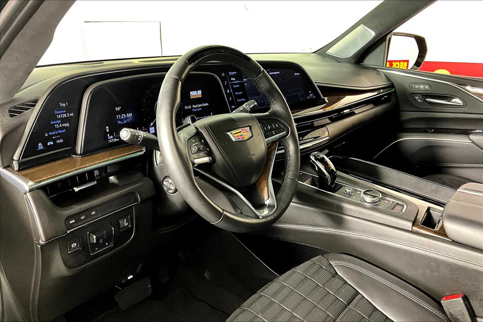2023 Cadillac Escalade Premium Luxury Platinum photo 15