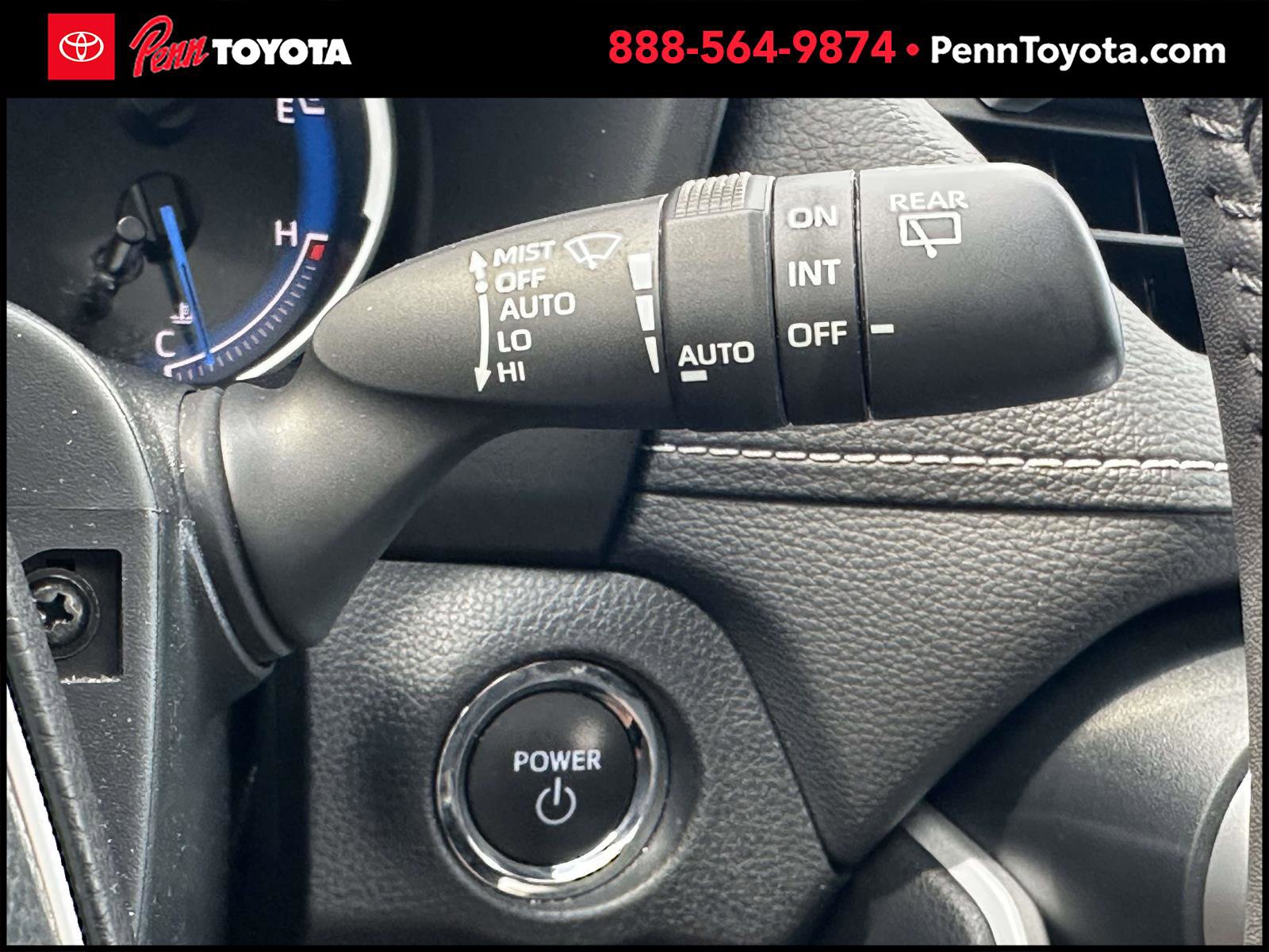 2023 Toyota RAV4 Hybrid XLE Premium photo 34