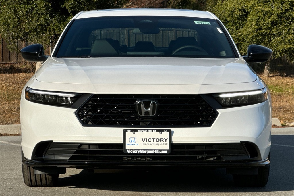 2025 Honda Accord Hybrid Sport-L photo 5
