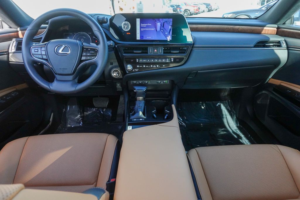 2023 Lexus ES 300h photo 27