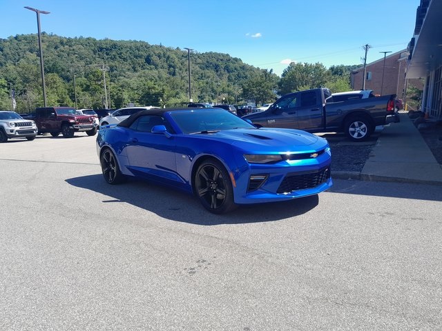 2018 Chevrolet Camaro 1SS photo 2