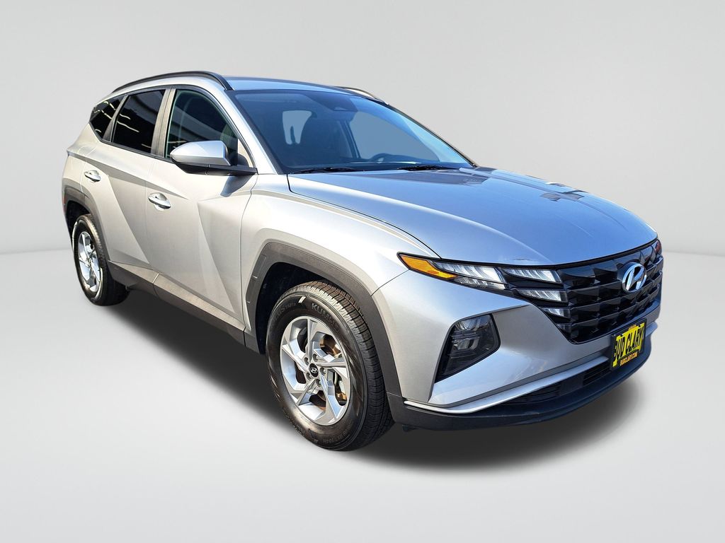 2024 Hyundai Tucson SEL photo 2