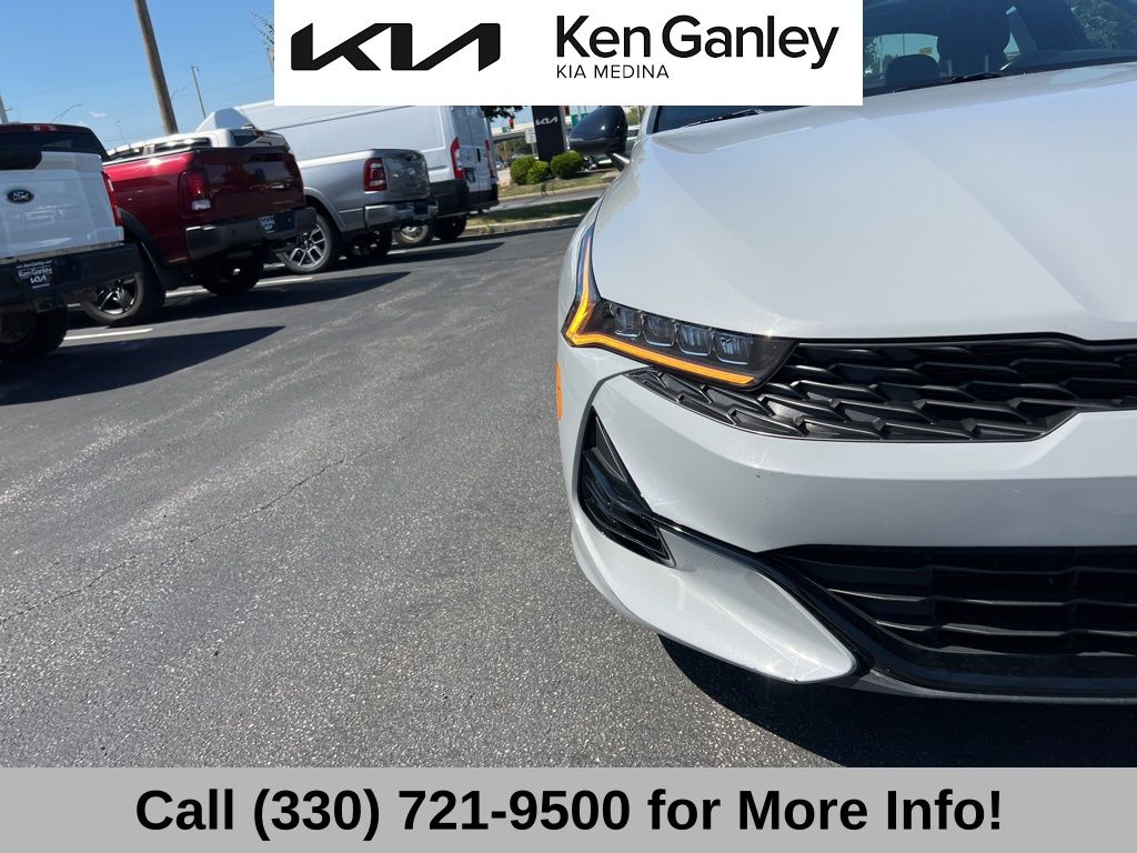 2023 Kia K5 GT-Line photo 17