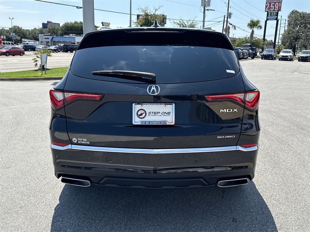 2023 Acura MDX Advance SH-AWD photo 2