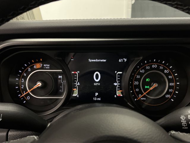 2025 Jeep Wrangler Rubicon X photo 16