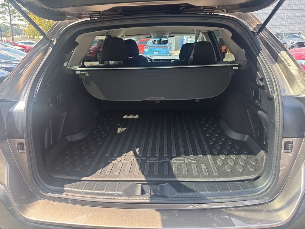2024 Subaru Outback Premium photo 25