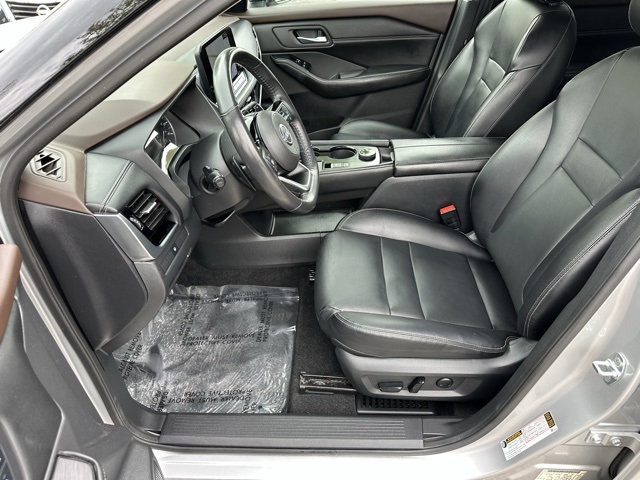 2022 Nissan Rogue SL photo 7
