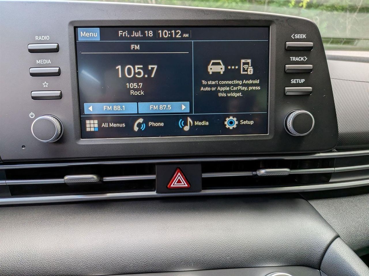 2025 Hyundai Elantra SE photo 18
