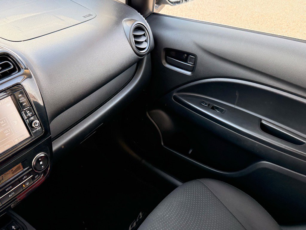 2020 Mitsubishi Mirage G4 ES photo 13