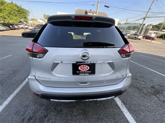 2019 Nissan Rogue SL photo 4