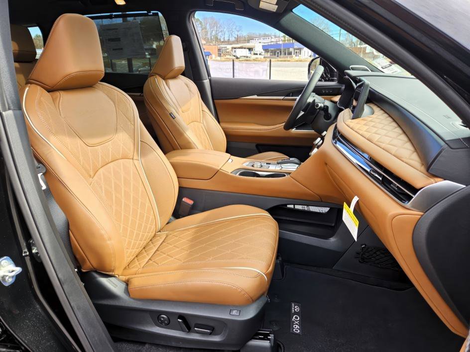 2025 Infiniti QX60 Autograph photo 16