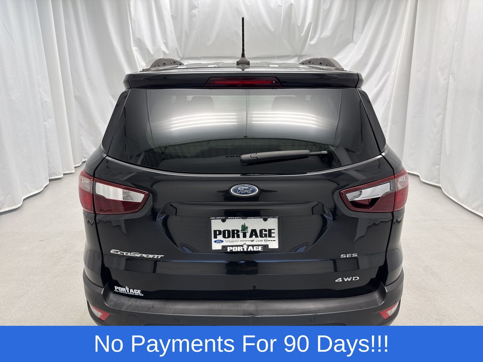 2020 Ford EcoSport SES photo 3