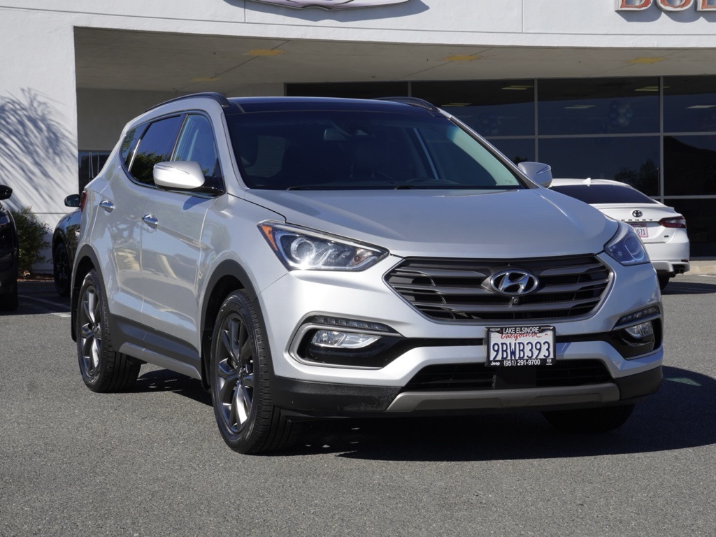 2017 Hyundai Santa Fe Sport 2.0T's photo