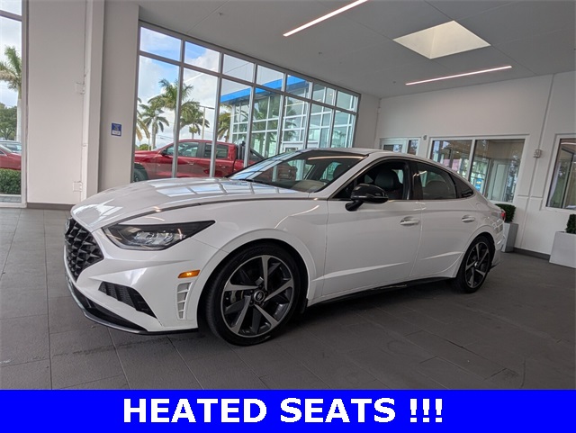 2021 Hyundai Sonata SEL Plus photo 4