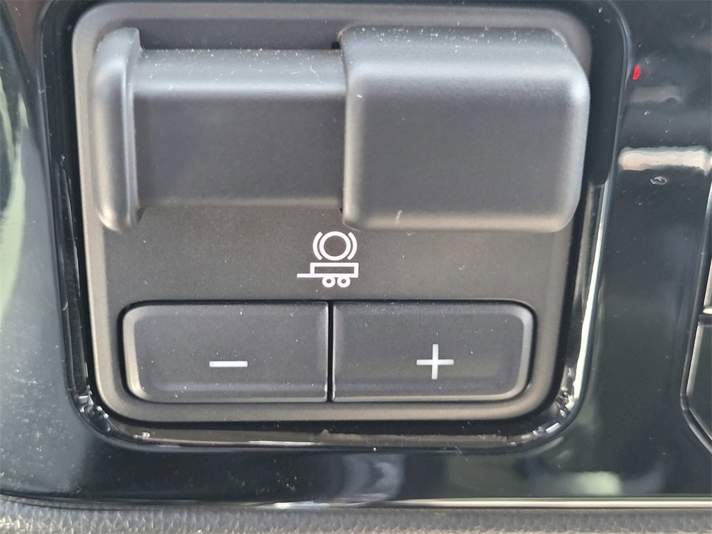2023 Chevrolet Silverado 1500 LTZ photo 20