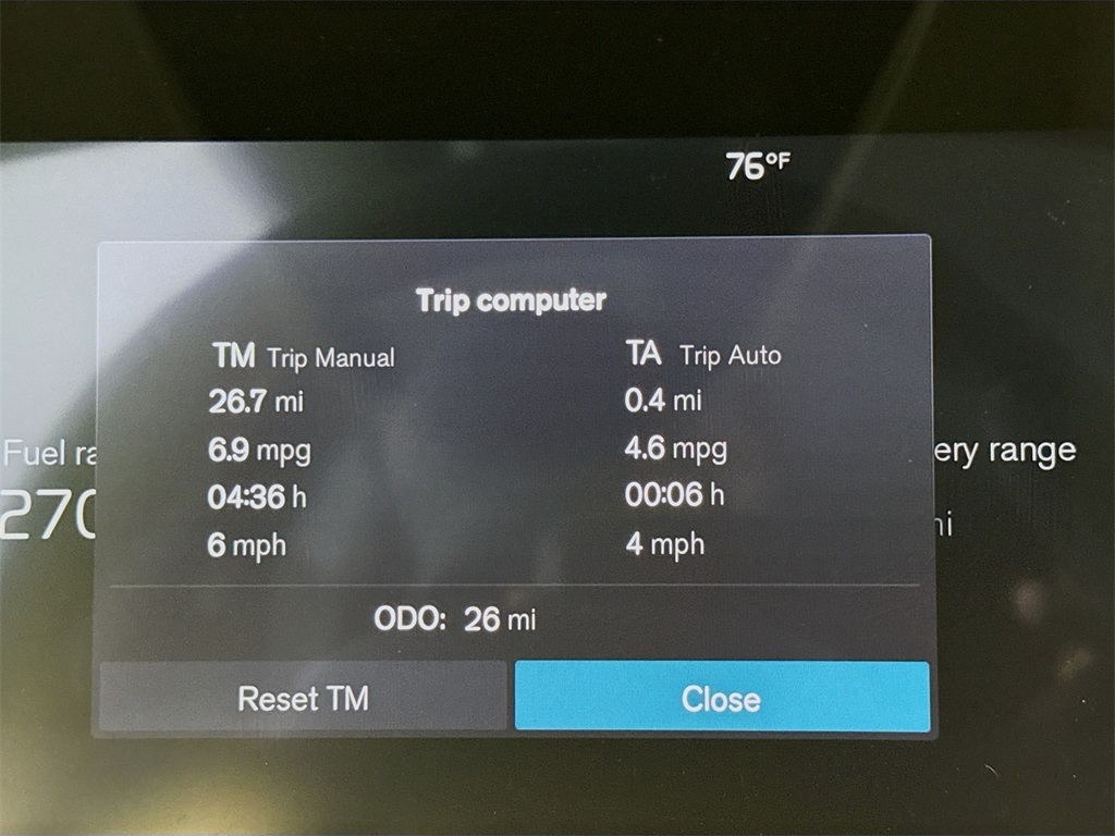 2025 Volvo XC60 Hybrid T8 photo 12