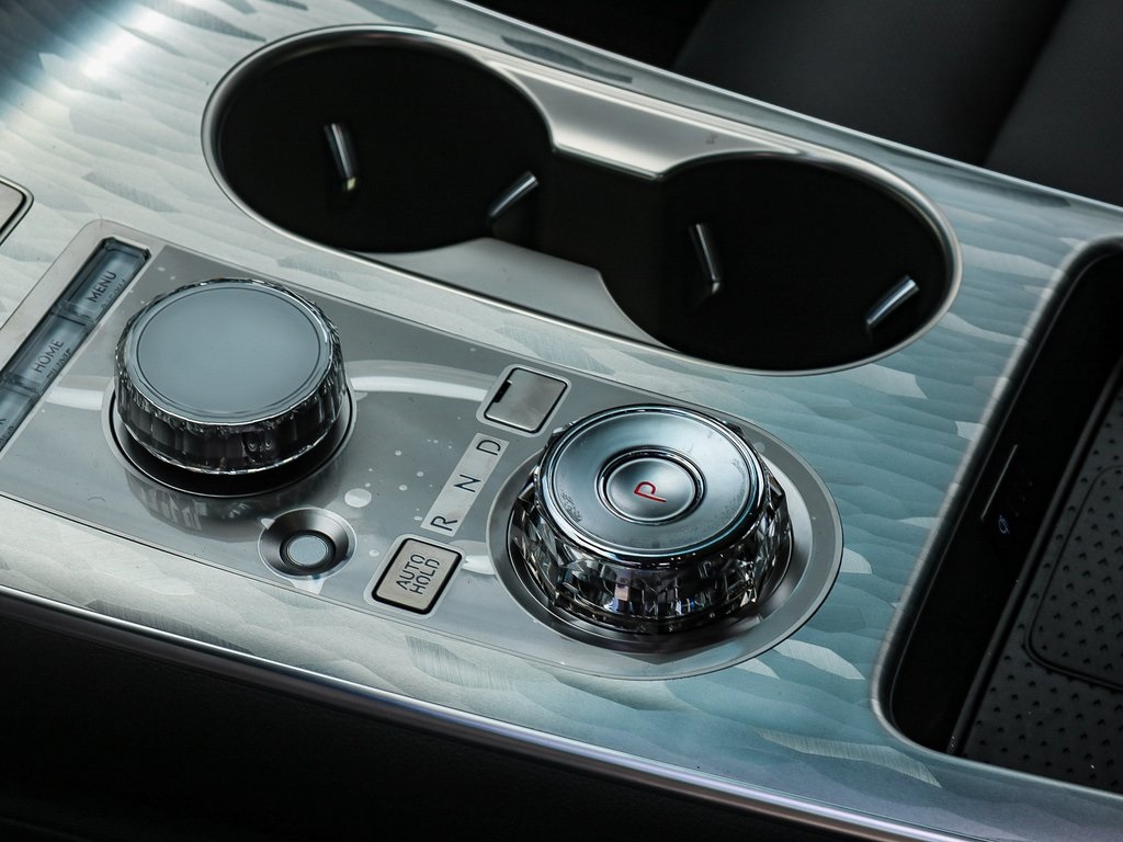2026 Genesis Electrified GV70 photo 19