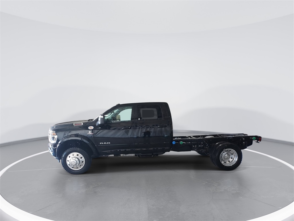 2026 Ram 4500 photo 4