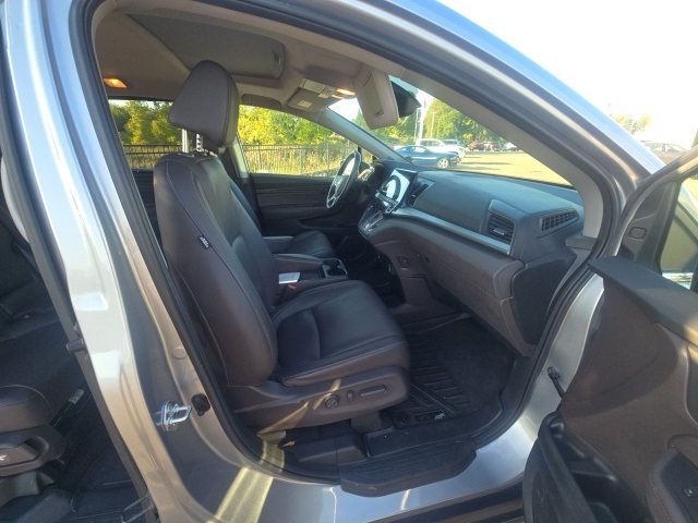 2023 Honda Odyssey EX-L photo 9
