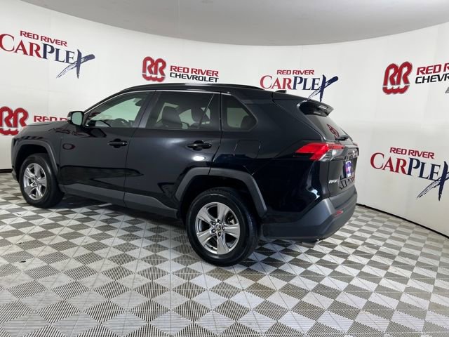 2024 Toyota RAV4 XLE photo 4