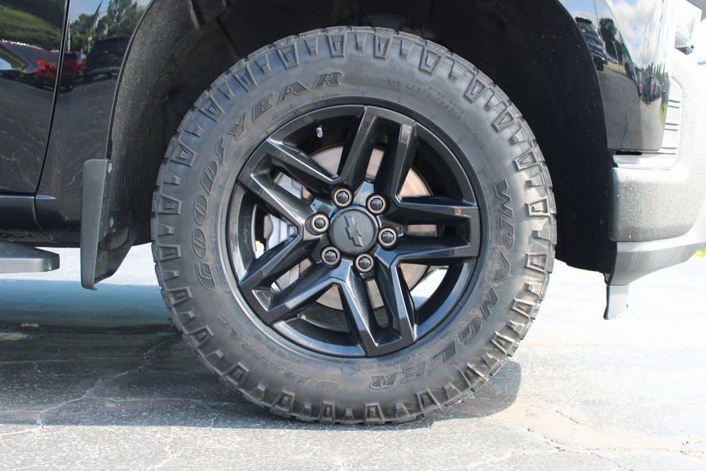 2020 Chevrolet Silverado 1500 RST photo 14