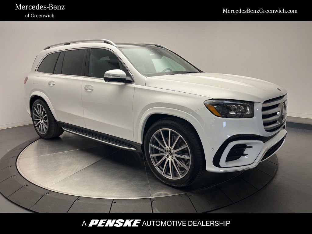 2026 Mercedes-Benz GLS Base's photo