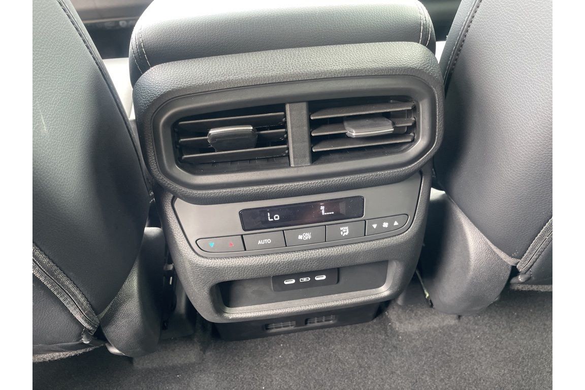 2025 Honda Pilot EX-L photo 2