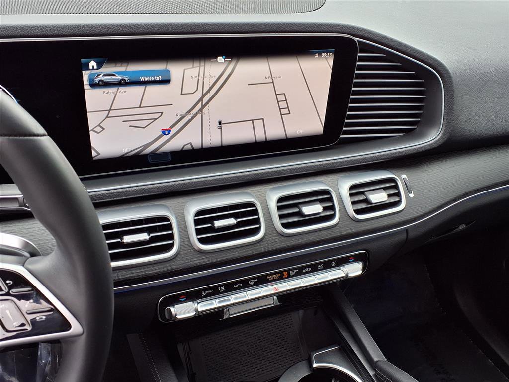 2025 Mercedes Benz GLE 450e 4MATIC photo 3